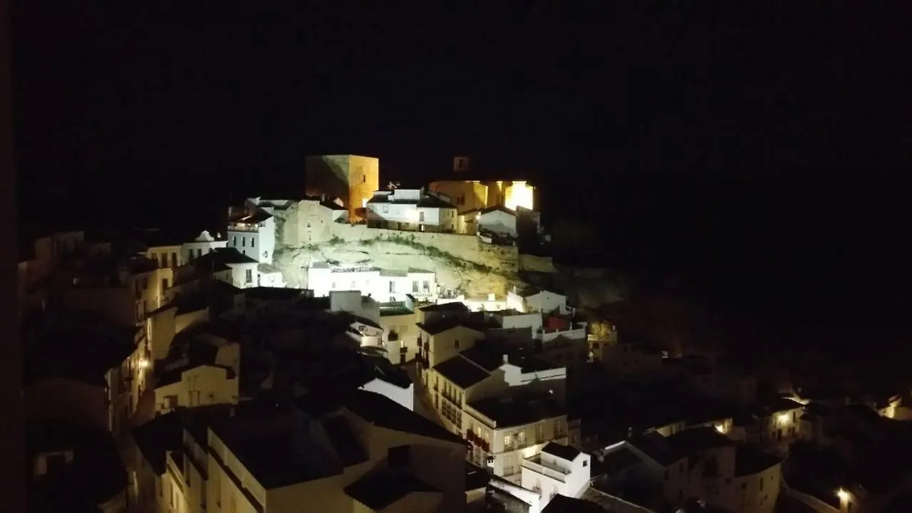 Villa Casa Marta à Setenil De Las Bodegas Hébergement de vacances